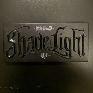 Kat Von D shade and light glitter palette